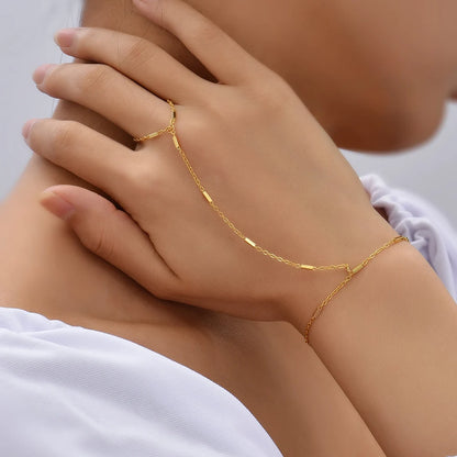 Stunning Creative Butterfly Link Chain Bracelet with Connected Finger Ring - Perfect Hand Harness Jewelry for Women & Girls