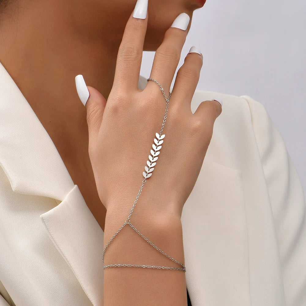 Stunning Creative Butterfly Link Chain Bracelet with Connected Finger Ring - Perfect Hand Harness Jewelry for Women & Girls