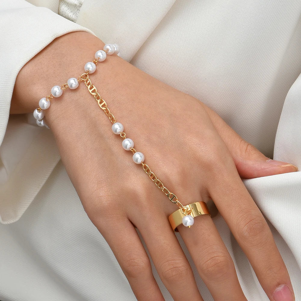 Stunning Creative Butterfly Link Chain Bracelet with Connected Finger Ring - Perfect Hand Harness Jewelry for Women & Girls